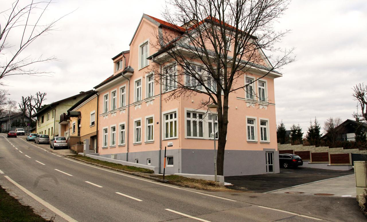 Triangle Apartments Giesshubl Exteriér fotografie
